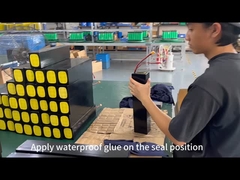 リチウム電池パックのシール部分に防水接着剤を塗布してください