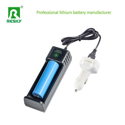 購入 シングルスロット 充電可能なバッテリー 充電器 4.2V USB スマート リチウムイオン 18650 バッテリー online manufacture