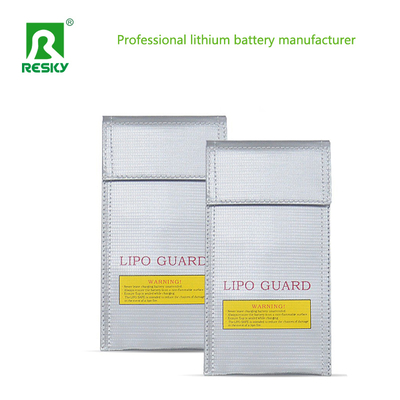 購入 Fireproof Explosion Proof Waterproof 20 X 10cm Silver Glass Fiber RC LiPo Battery Bag For Battery Charging オンライン製造