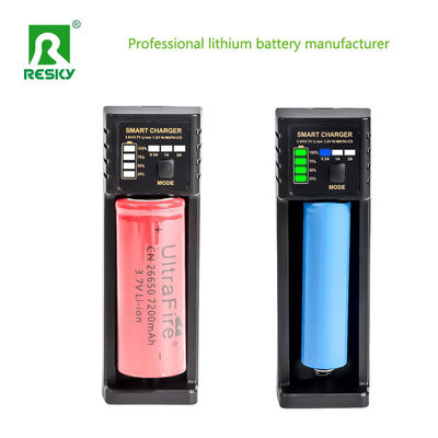 リチウムイオン電池充電器 1 スロット 5V 2A 18650 26650 18500 電池用