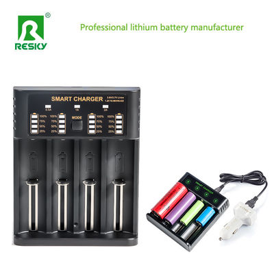 4.2V充電電池充電器 4スロット 500mA 1A 2A リチウムイオンシリンダ式バッテリー
