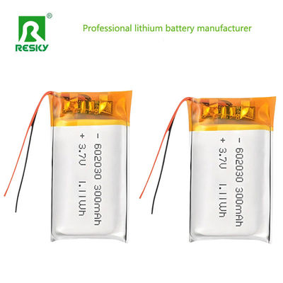 LP602030 3.7v 300mAh 再充電可能なリチウムポリマーバッテリー 耐久性があり,長サイクル寿命 500サイクル